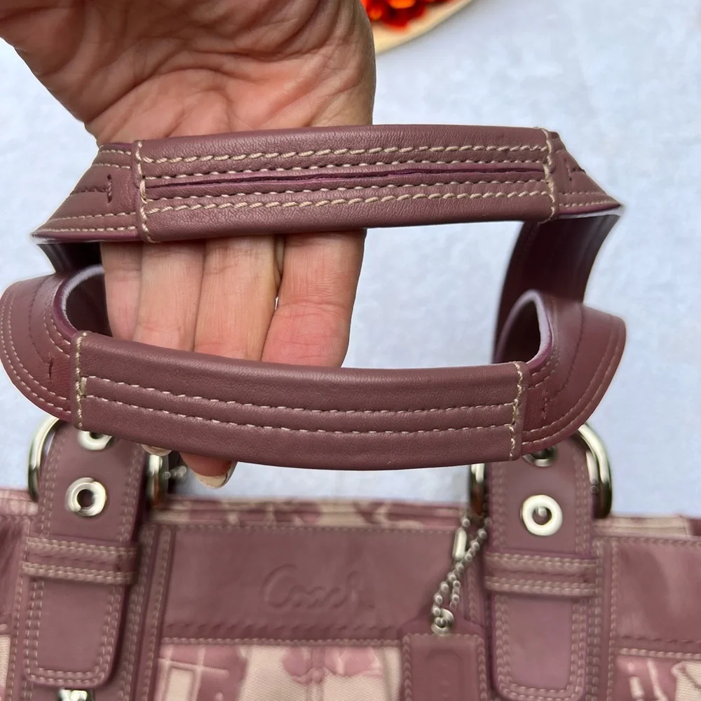 Coach Signature All Over Carriage Leather Satchel -Light Purple Y2K - Picture 9 of 13